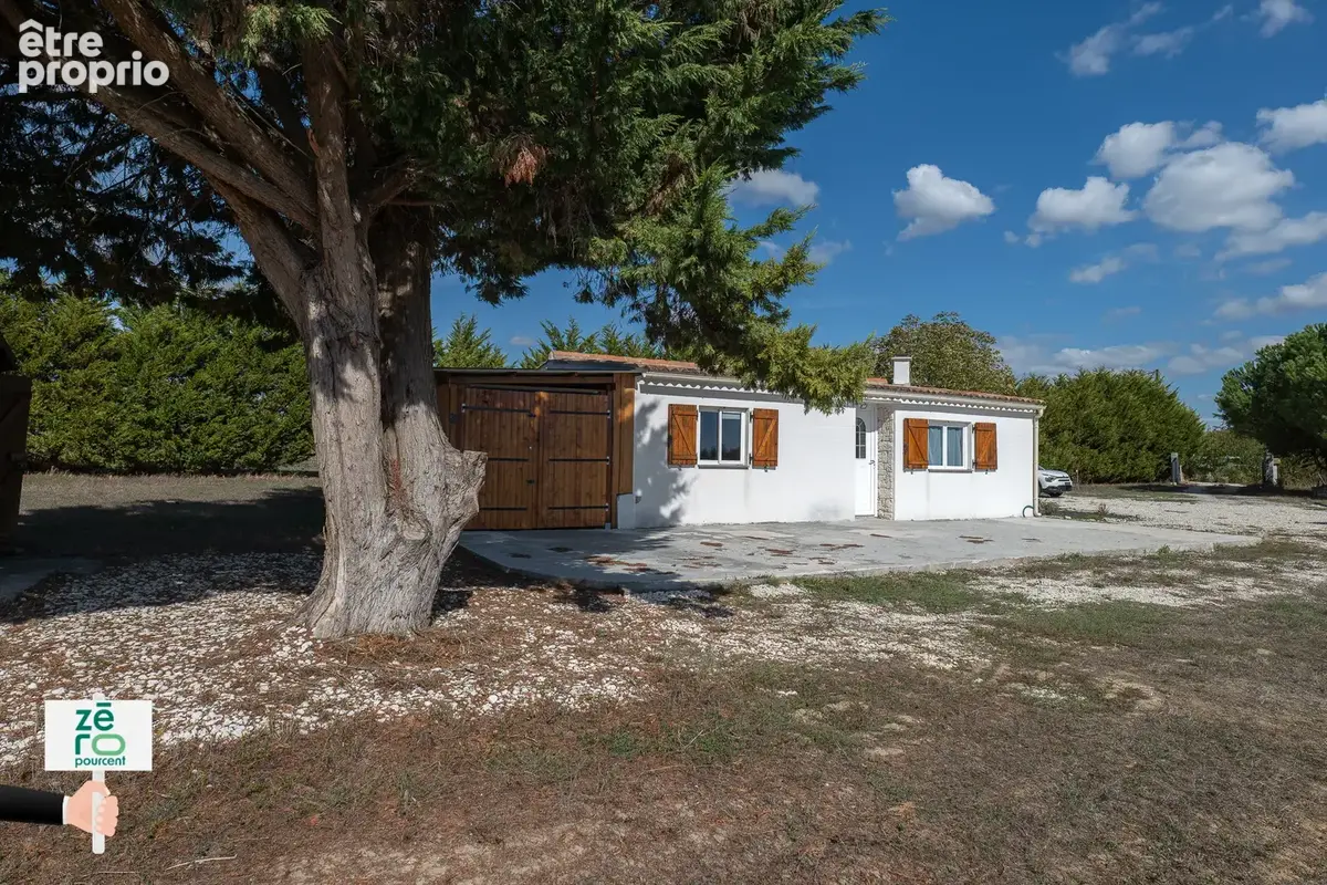 Maison au cœur de la nature à Saint-Denis-du-Payré   2 chambres et terrain de 4 730 m2 - photo 2