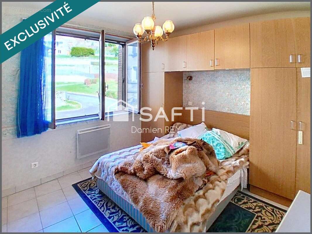 Maison 40 m² à Bourg-Argental  - photo 2
