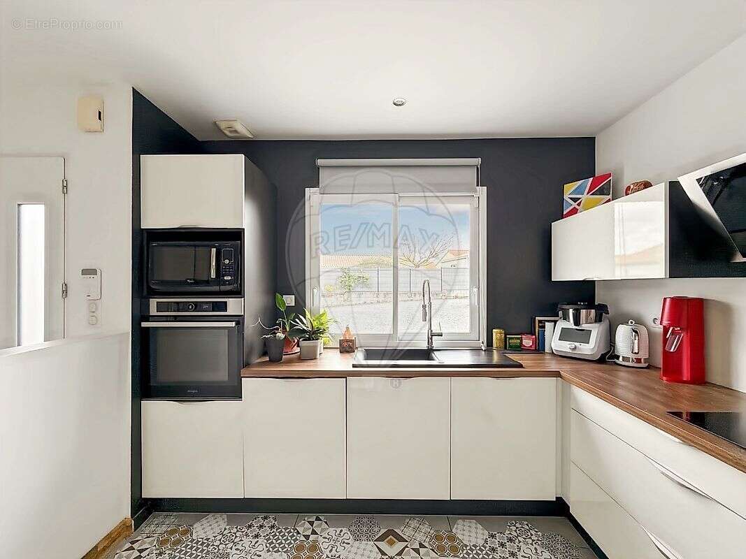 Maison à LE LOROUX-BOTTEREAU