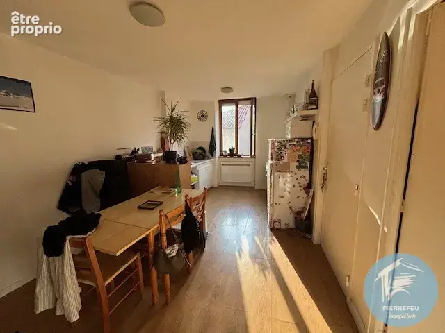 Tarare immeuble 216m2 en monopropriete - photo 6