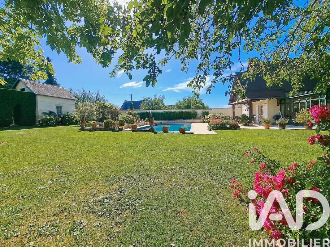 Photo 3 - Maison à HOUDAN