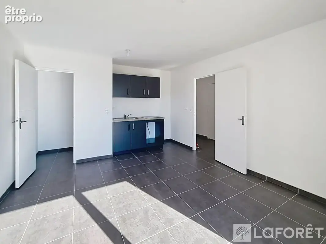 Appartement Epron 2 pièce(s) - Avec balcon et place de parking sécurisée - photo 10