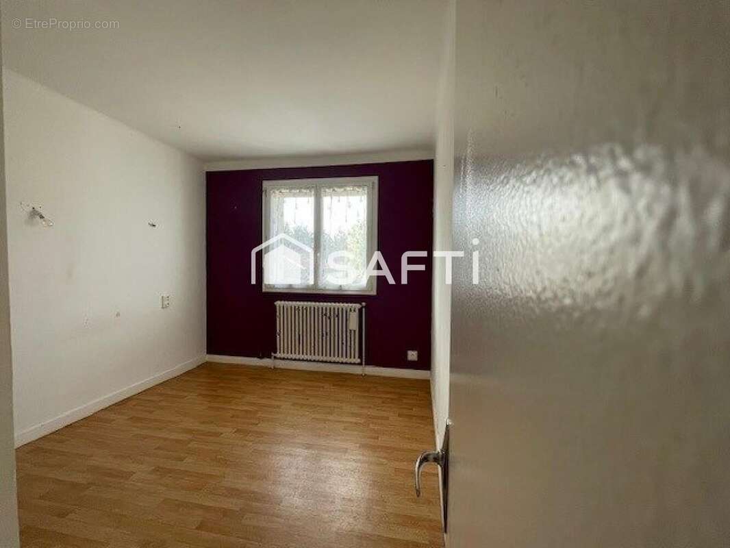 Photo 7 - Maison à SAVIGNEUX