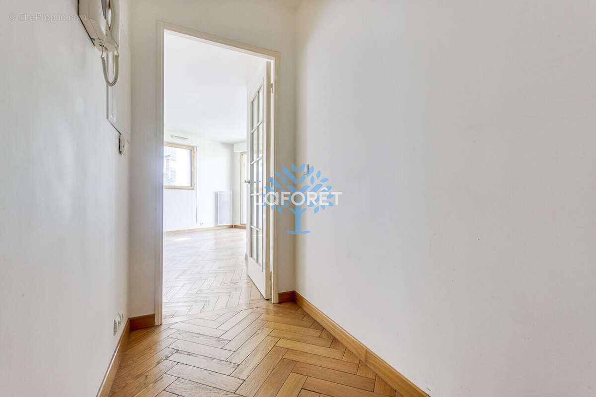 Appartement à PARIS-20E