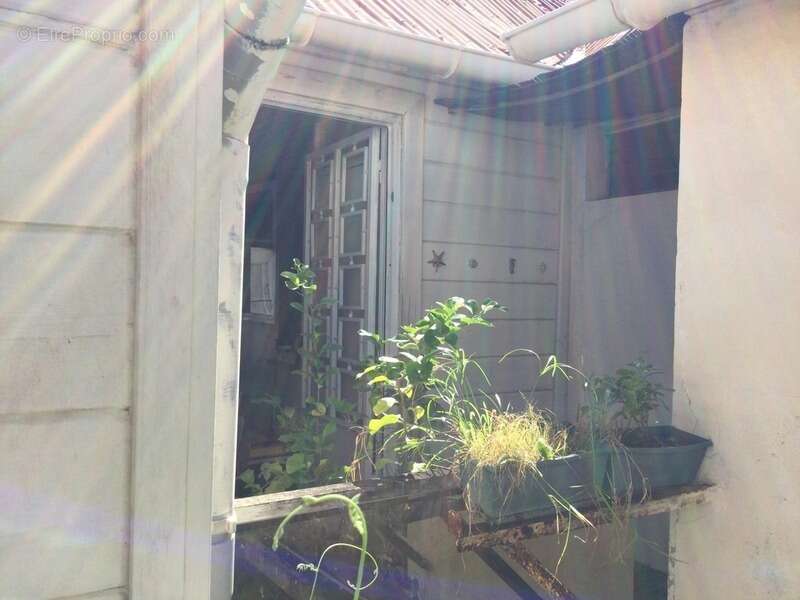 Appartement à BASSE-TERRE