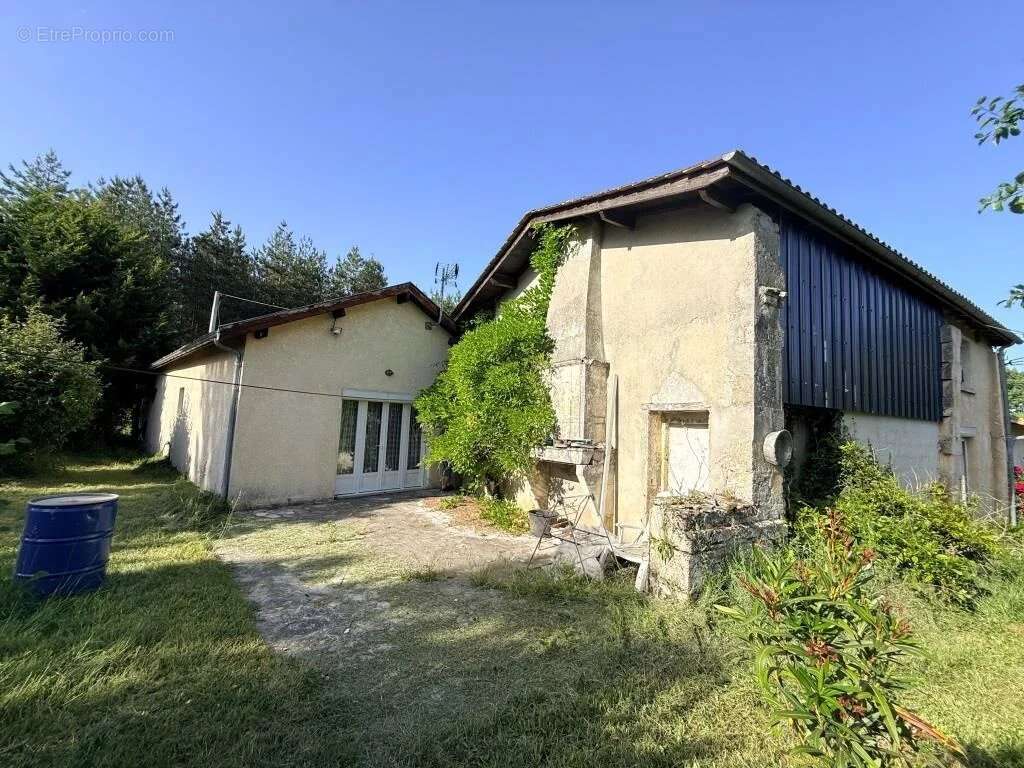 St christoly maison avec appartement sur + d'un hectare - photo 6