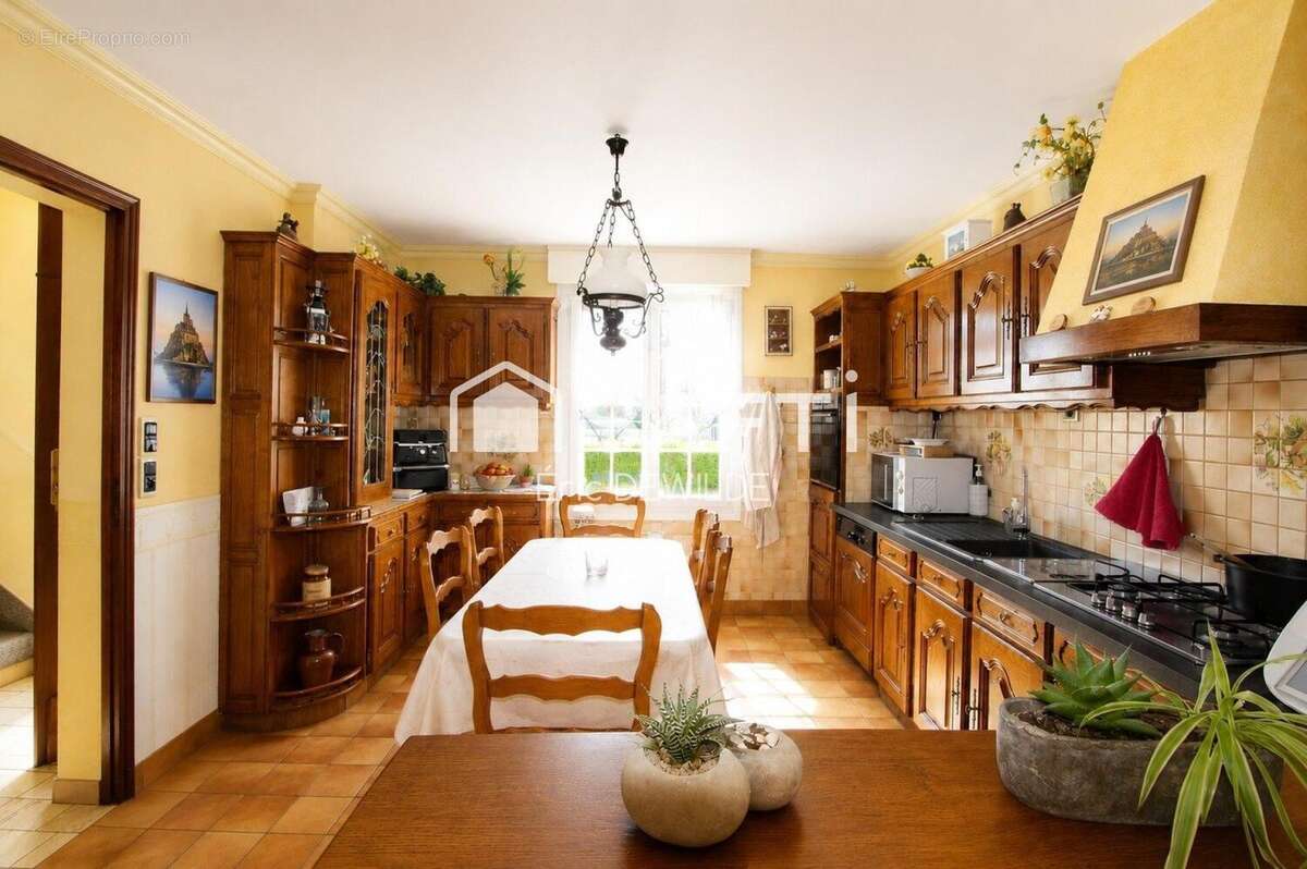 Maison 182 m² à Les Cheris  - photo 8