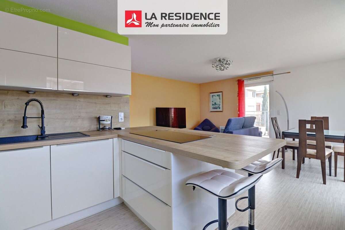 Appartement à PUGET-SUR-ARGENS