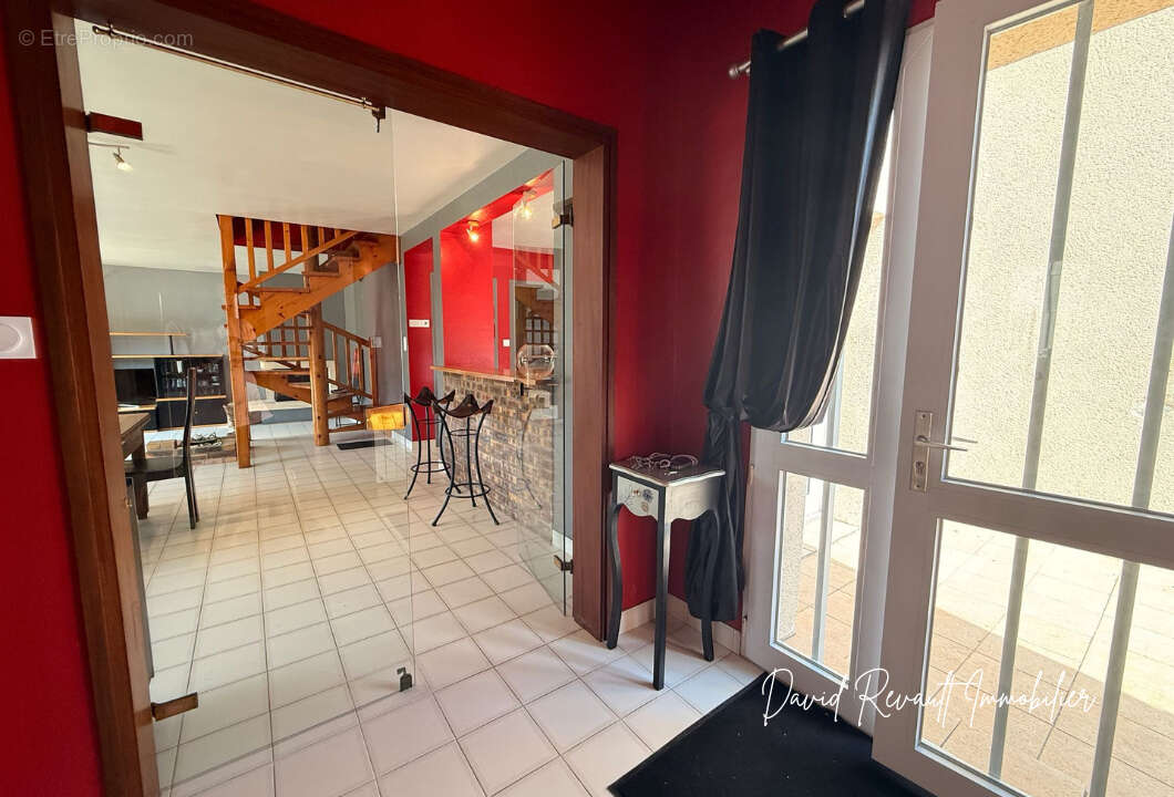 Maison Plumelec 7 pièces 141 m2 - photo 4