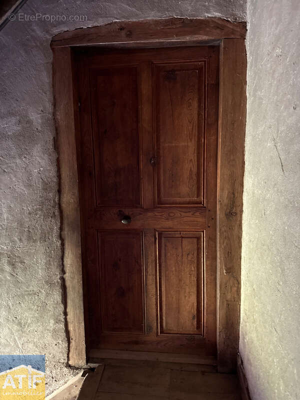 Maison à SAINT-MARTIN-LA-SAUVETE