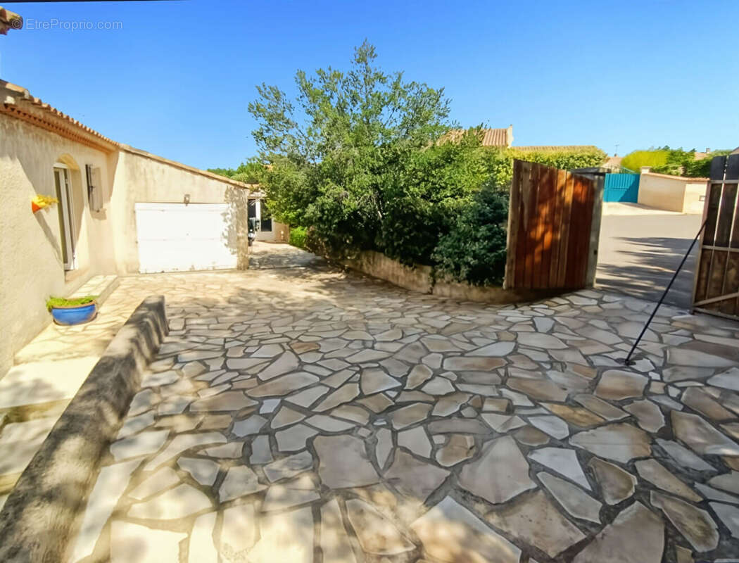 Maison à ENSUES-LA-REDONNE