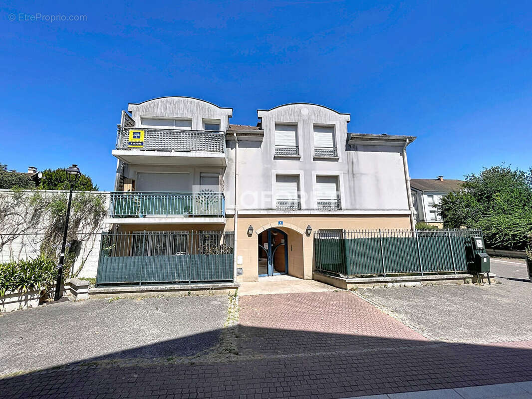 Appartement à LIMEIL-BREVANNES