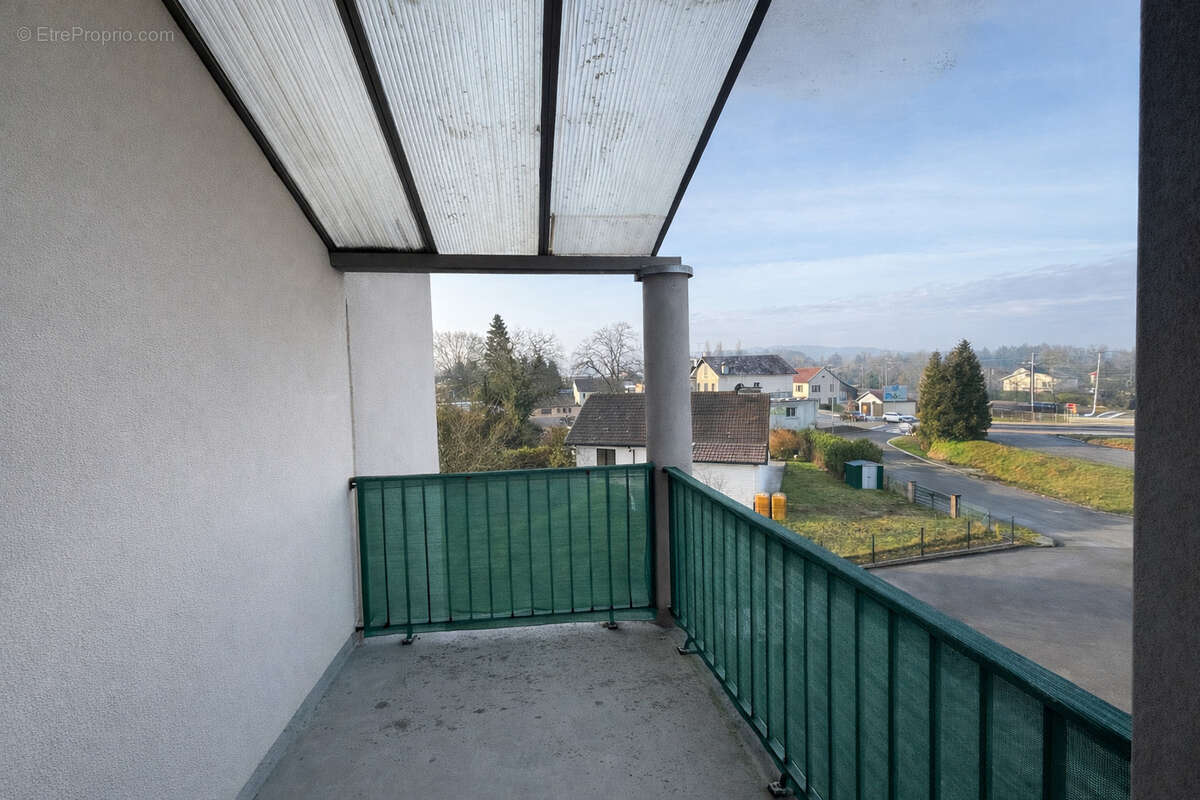 Appartement à VOUJEAUCOURT