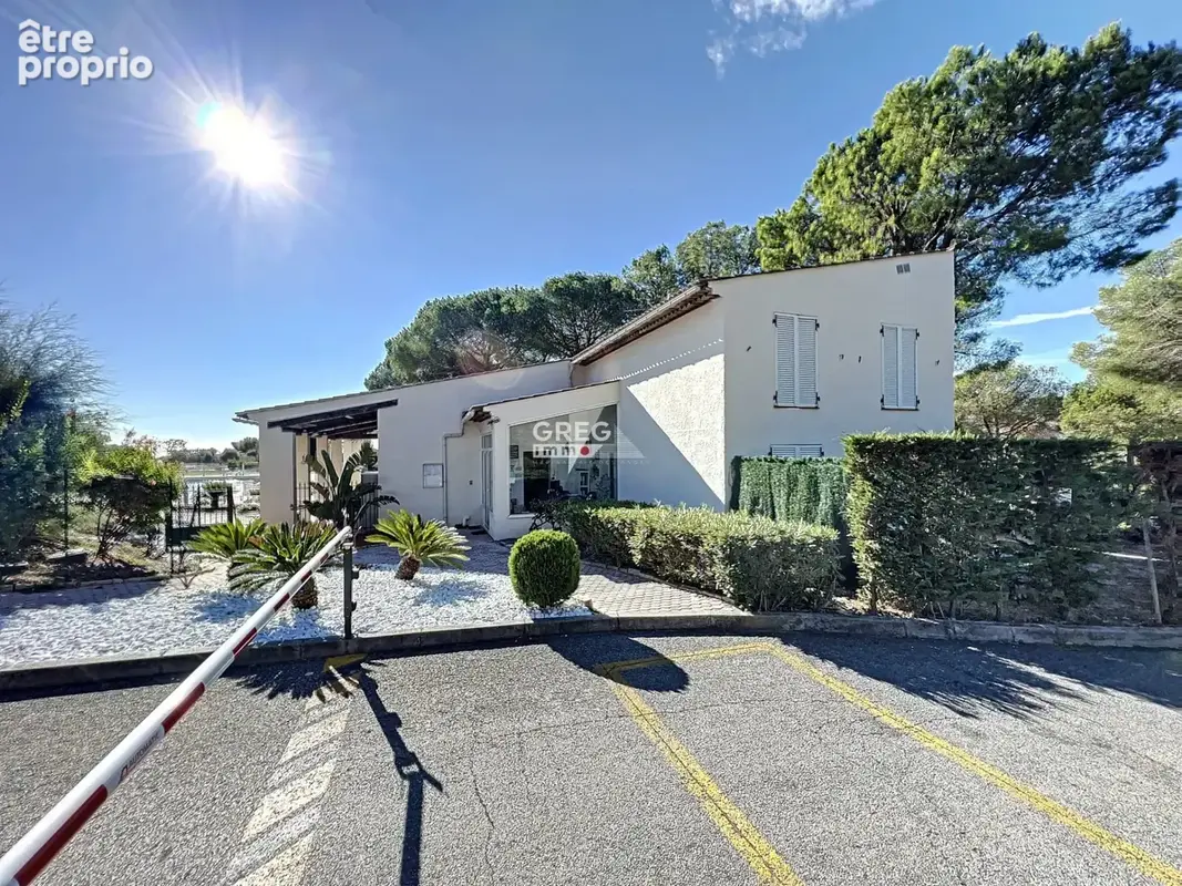 À vendre   Superbe 2 pièces rénové au calme, proche du Parc - photo 16