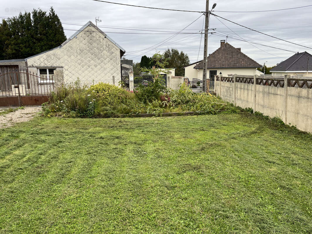 Maison à FRIVILLE-ESCARBOTIN