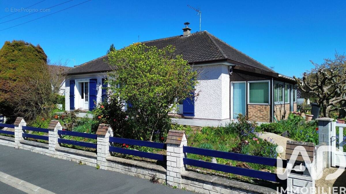 Photo 1 - Maison à LUCE