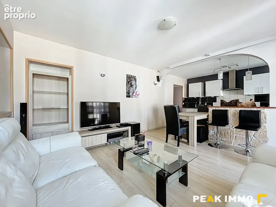 Appartement T3 - 64m2- Aix les bains - photo 2