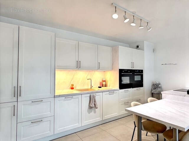 Appartement à MARSEILLE-12E