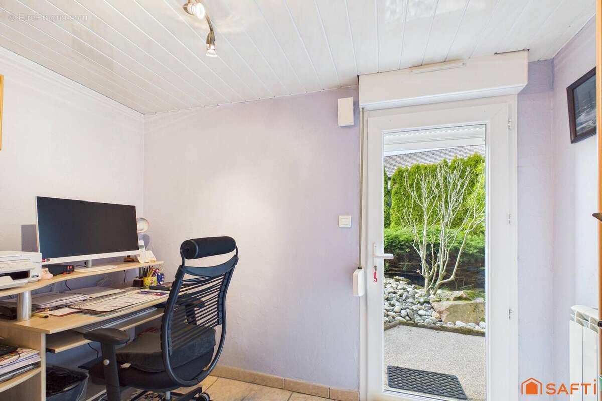 Maison 163 m² à Saint-Ame  - photo 6