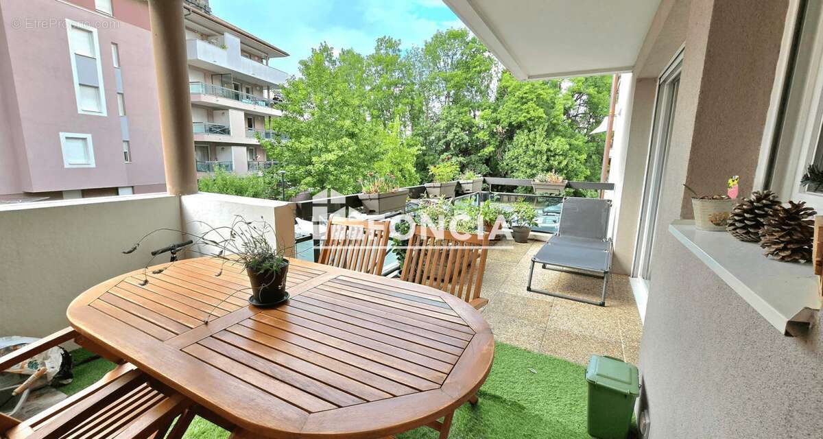 LA ROCHE-SUR-FORON : Appartement LOUE - T2 avec terrasse + Garage + Cave - photo 8