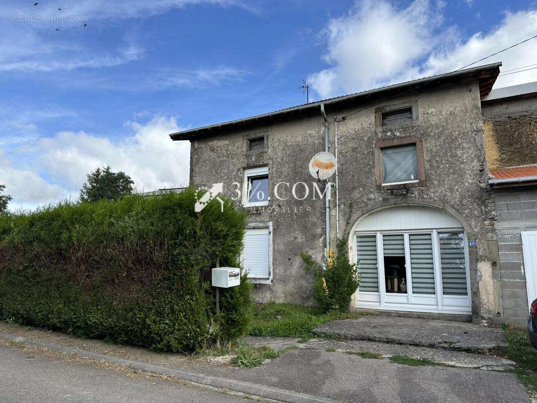 Maison à FRENOIS