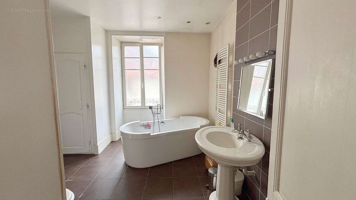 Christophe 04 - Maison à SAINT-VIT