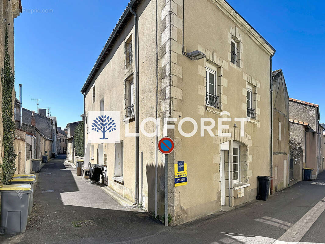 Maison à AIRVAULT