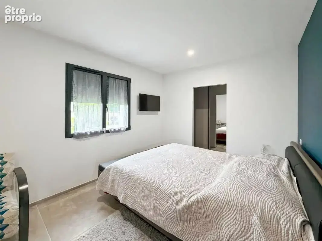  COURSAC – Maison contemporaine avec piscine à quelques minutes de Périgueux  - photo 9