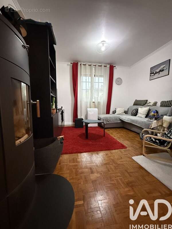 Photo 5 - Maison à VIRY-CHATILLON