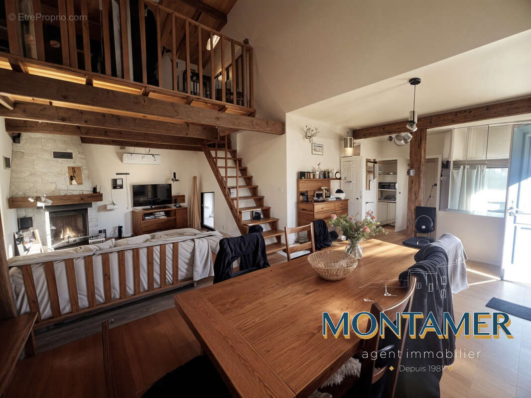 Maison à ENSUES-LA-REDONNE