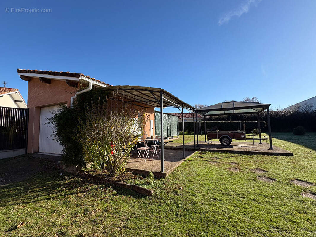 Maison à PONTONX-SUR-L'ADOUR
