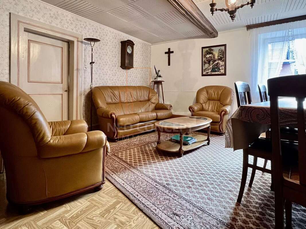 Maison à ZINSWILLER