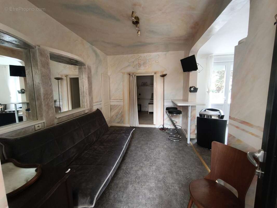 Maison 105 m² à Saint-Michel-Chef-Chef  - photo 5
