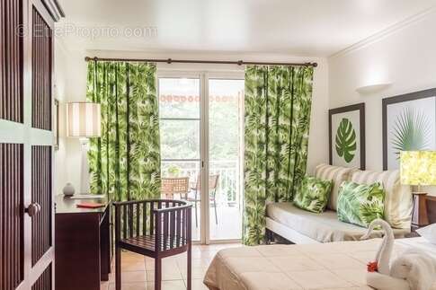 Appartement à SAINTE-LUCE