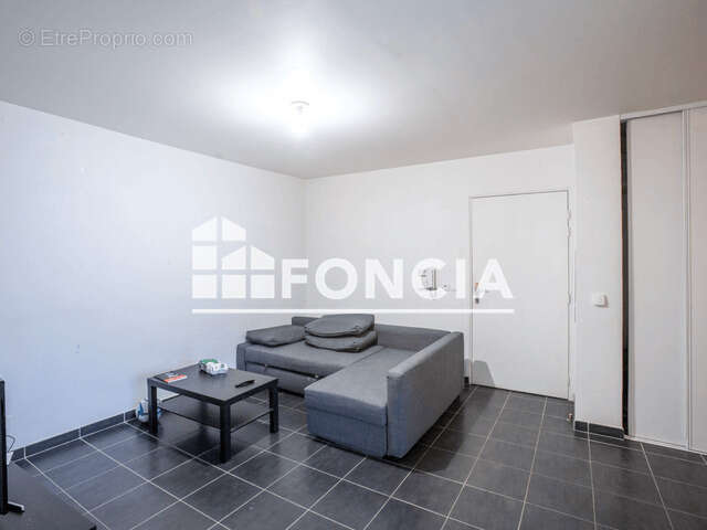 Appartement à SARTROUVILLE