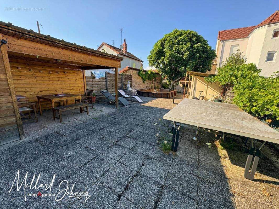 Immeuble 95m² 2 appartements - photo 11