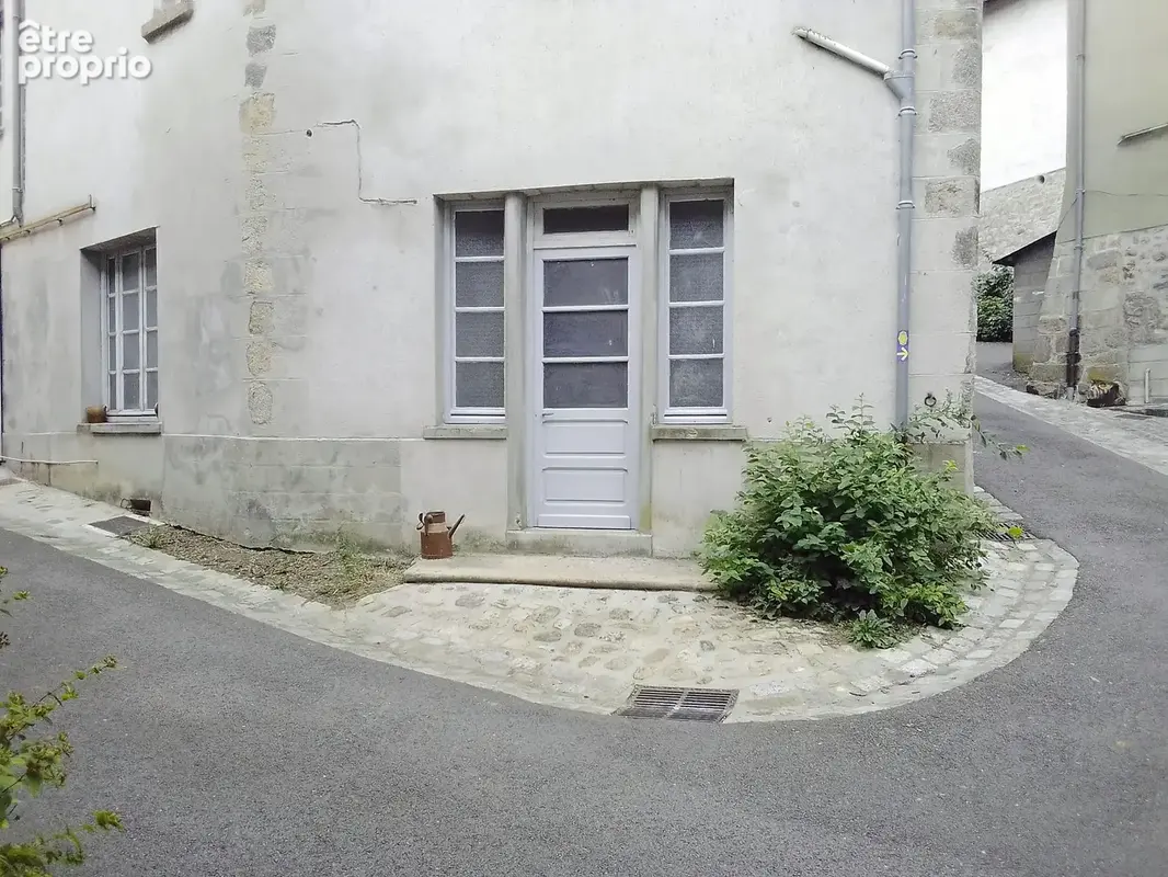 Maison 7 pièces 164 m² à vendre à Eymoutiers (87120) - photo 2