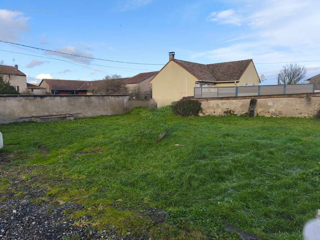 Terrain à JEANDELAINCOURT