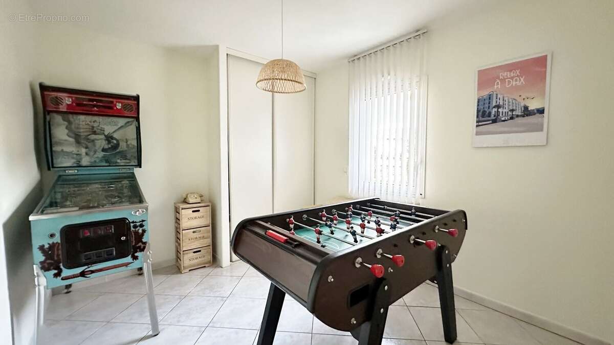 Maison contemporaine de type t5 de 173 m2  + garage de 40 m2 sur terrain de 4059 m2 - photo 10