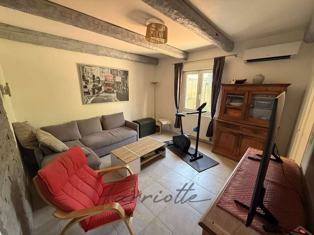 Maison à MONTELIMAR
