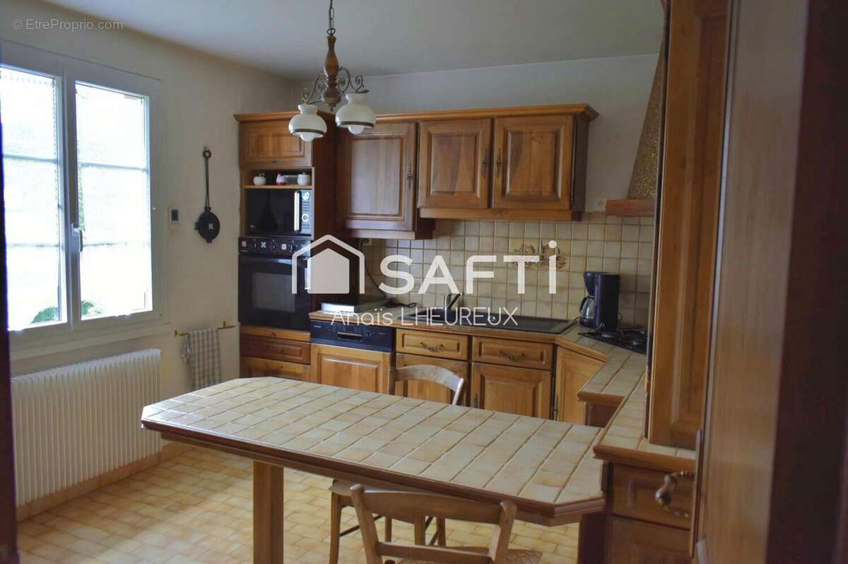 Photo 8 - Maison à SIGY-LE-CHATEL