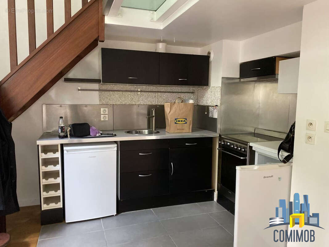 Appartement à COURBEVOIE