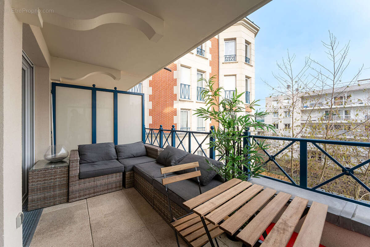Appartement à LE PLESSIS-ROBINSON