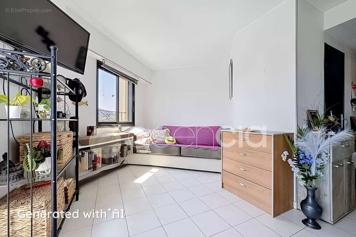 Appartement à MANDELIEU-LA-NAPOULE