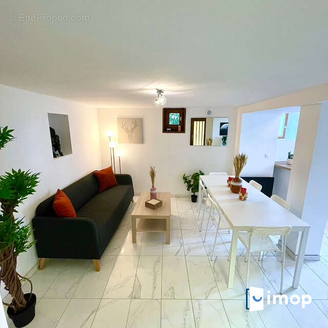 Appartement à EVIAN-LES-BAINS