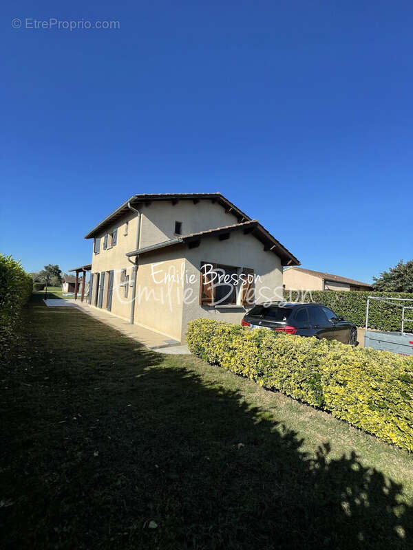 Maison 110 m² à Gaillac  - photo 9