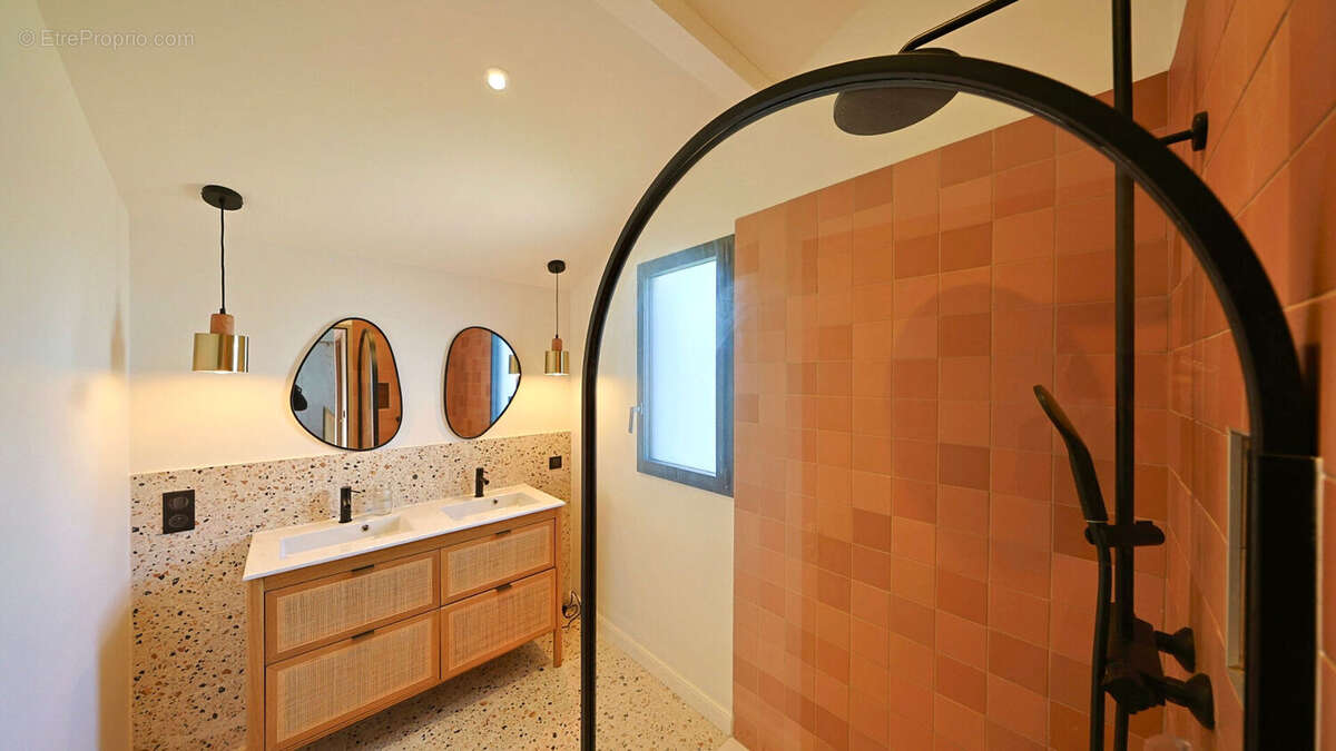 Maison à BASSUSSARRY