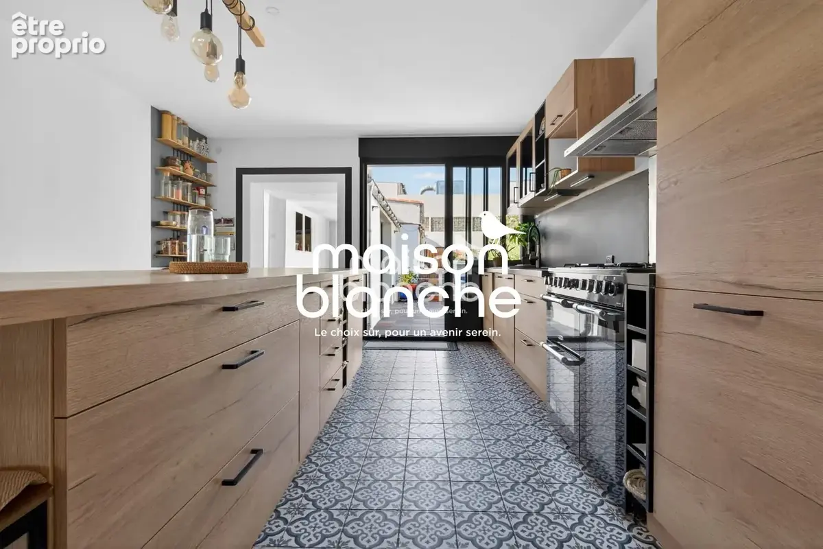 Appartement 278 m² · à La Rochelle · 278 m² · 836 000 €