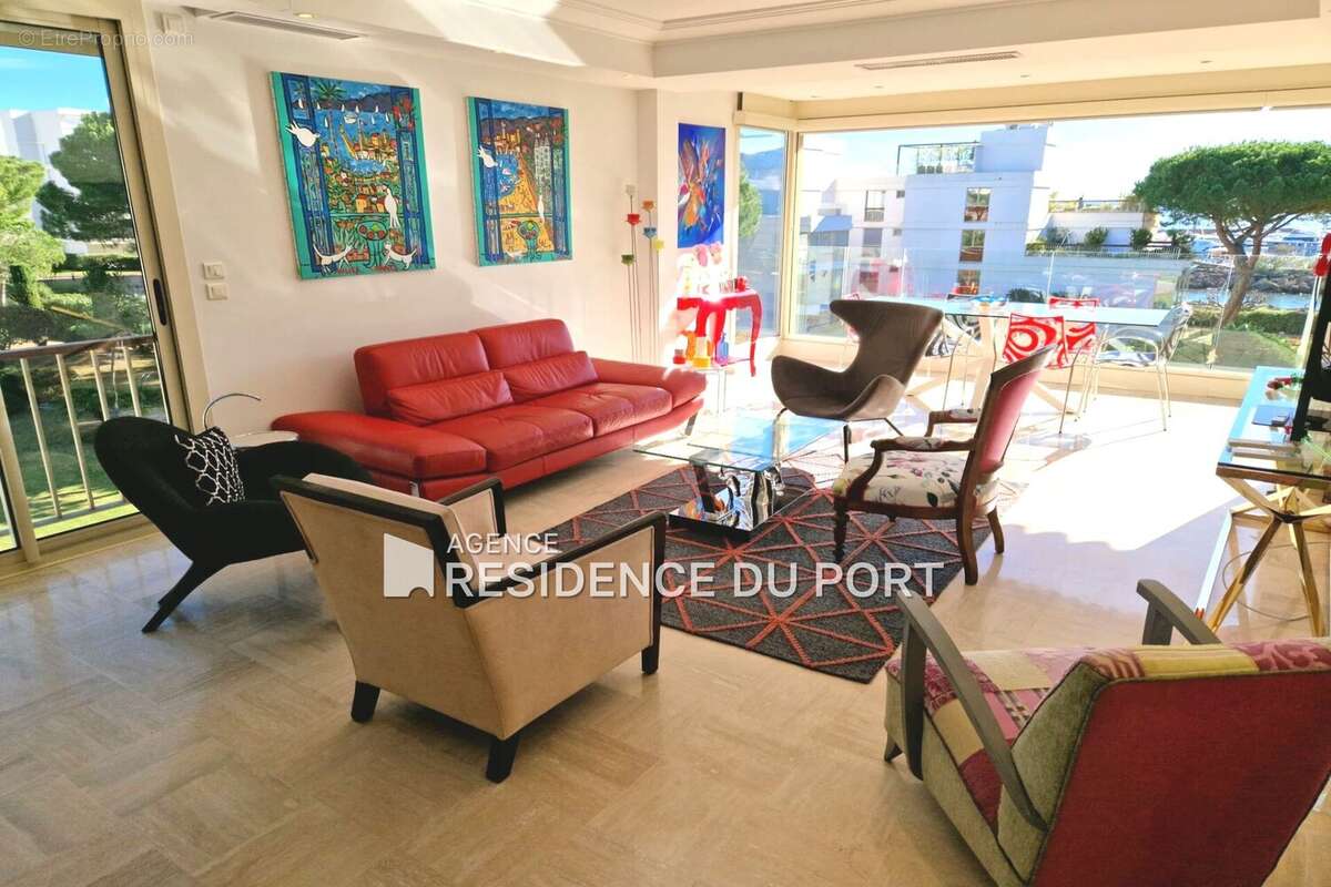 Appartement 127 m² à Mandelieu-La-Napoule  - photo 2