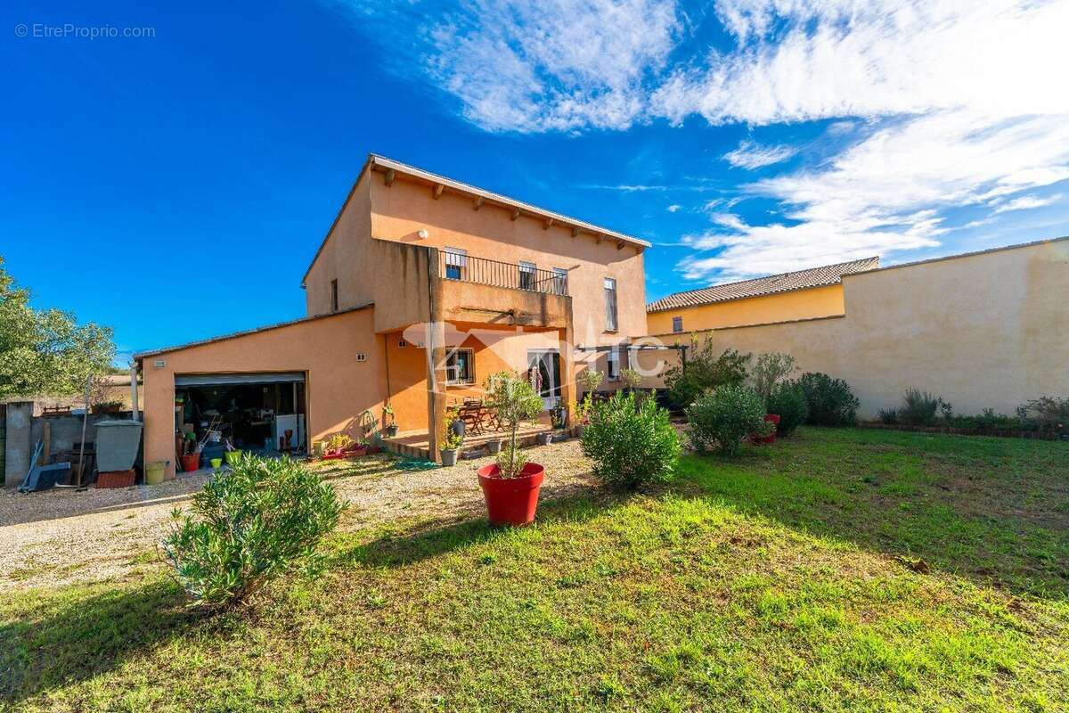 Maison à SAINT-DENIS